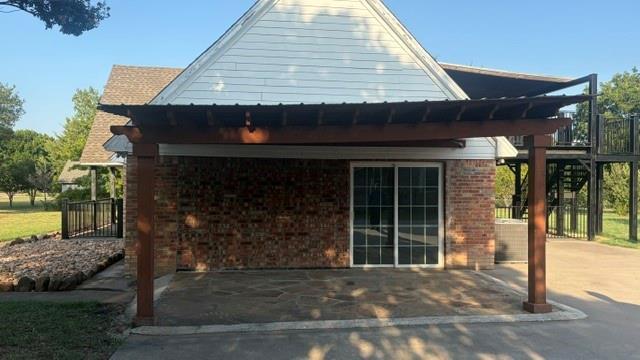 Building Photo - 13980 Red Wood Cir N
