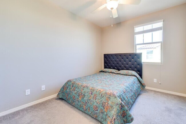 Building Photo - 3959 E Perkinsville St