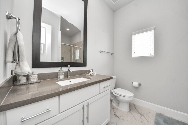 Building Photo - 9614 Riddlewood Ln