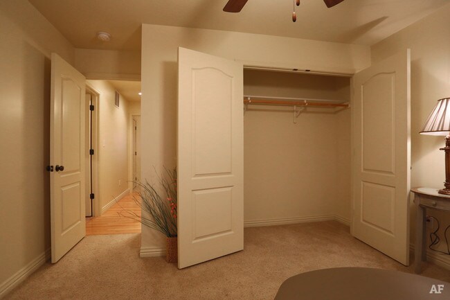 Building Photo - 3321 Jenne Hill Dr