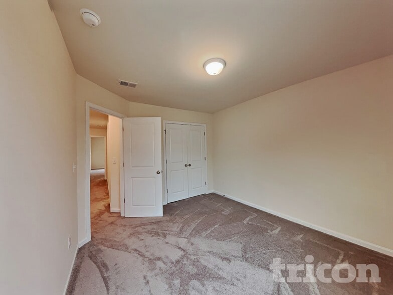 Building Photo - 691 Millsgate Cir