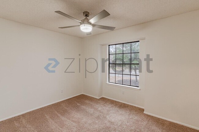 Building Photo - 12900 Widge Dr