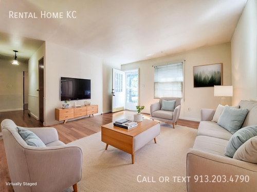 Building Photo - 9010 W 101st St