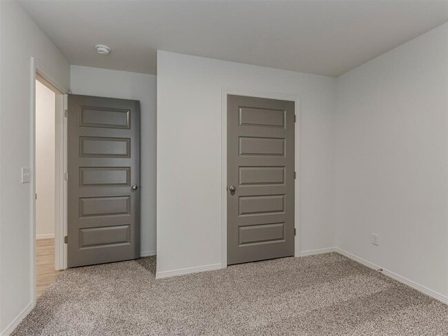Building Photo - 10653 SW 18th St