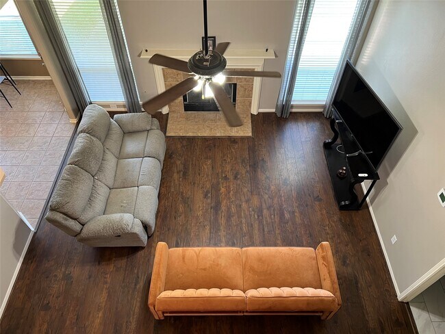 Building Photo - 14526 Grove Estates Ln