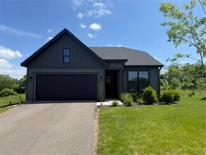 Building Photo - 5385 Robinwood Ct
