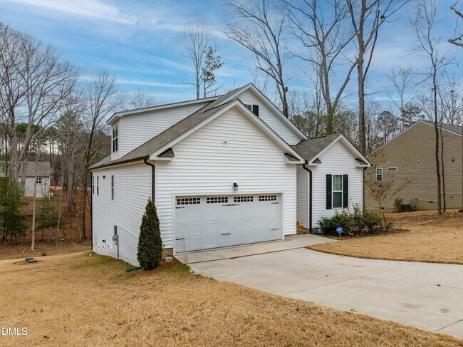 Building Photo - 133 Black Cloud Dr
