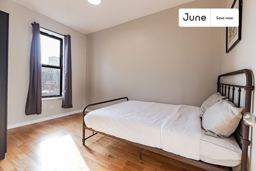 Building Photo - 362 Parkside Ave