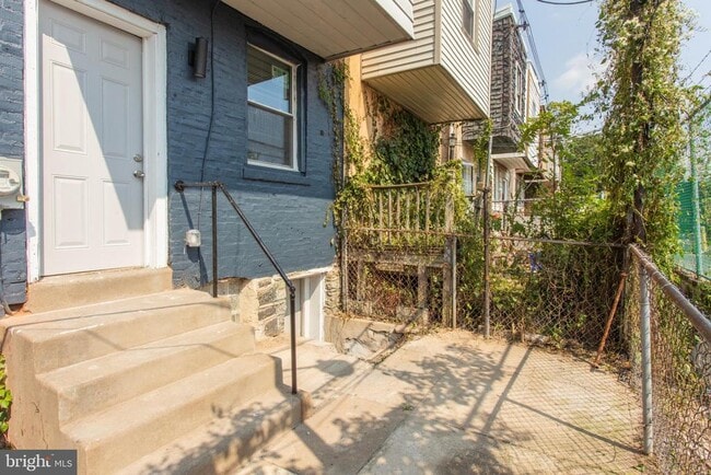 Building Photo - 5330 Pentridge St