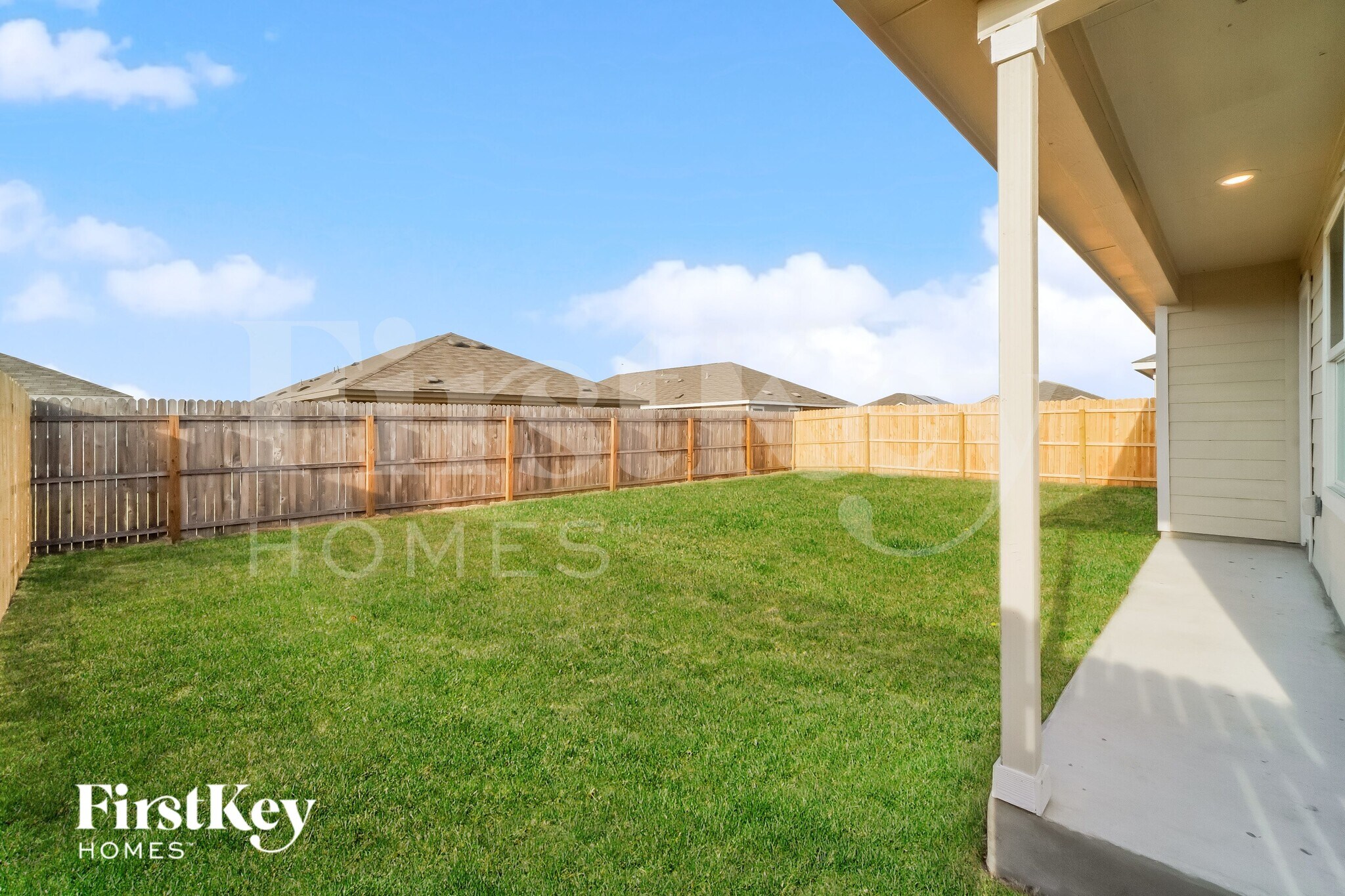 Building Photo - 2704 La Mundial St