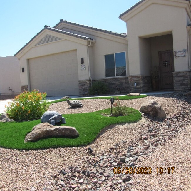 Building Photo - Beautiful Home with 57ft Boat Deep Garage!...