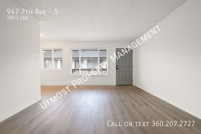 Building Photo - 947 7th Ave