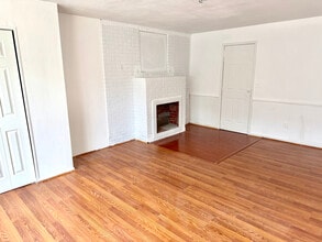 Building Photo - 2502 Ave O NW