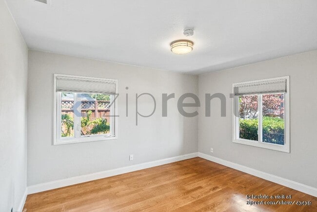 Building Photo - 1697 140th Ave