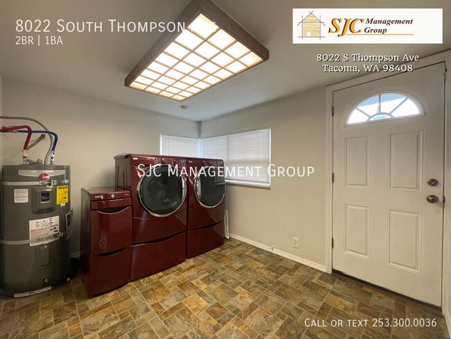 Building Photo - 8022 S Thompson Ave