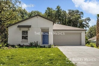 Building Photo - 13063 SW 43rd Ave Rd