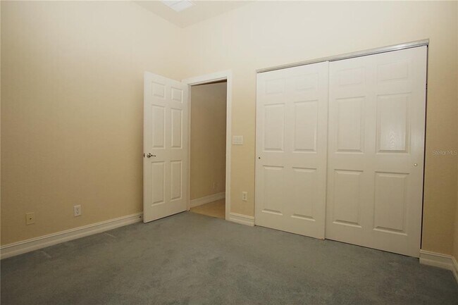 Building Photo - 4922 Sandy Brook Cir