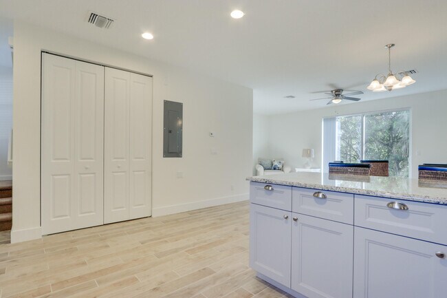 Building Photo - 101 Osprey Cir