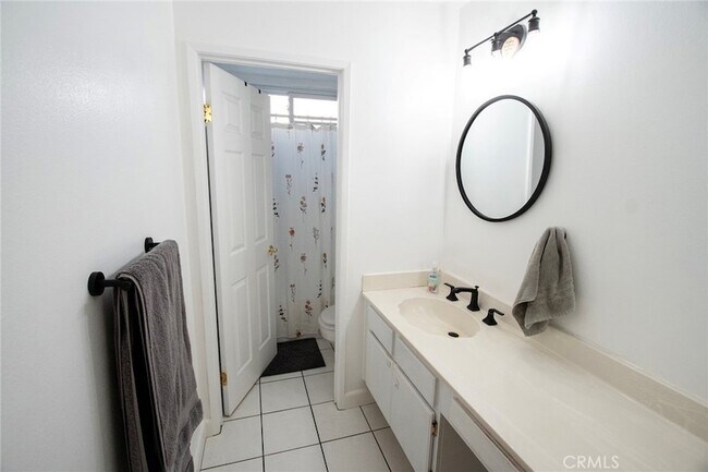 Building Photo - 27723 Clark Ct