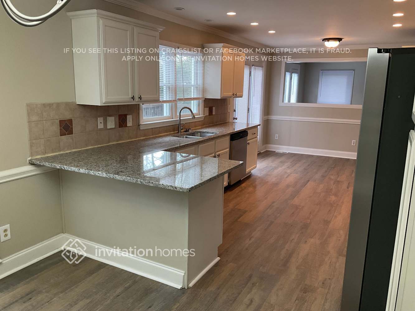 Building Photo - 10601 Bryony Ct