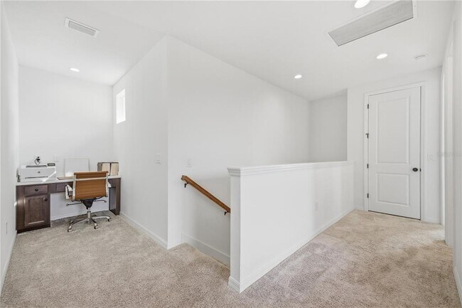 Building Photo - 8326 Abalone Loop