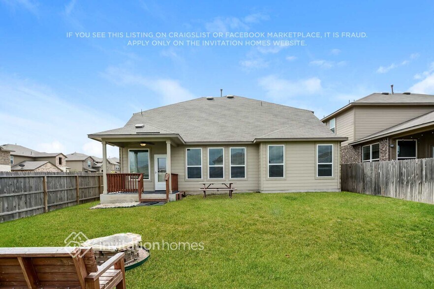 Building Photo - 13603 McBride Bend