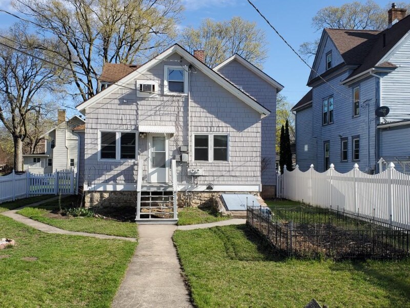 Building Photo - 1408 Madison St