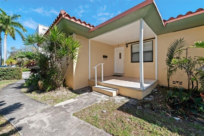 Building Photo - 1082 92nd St