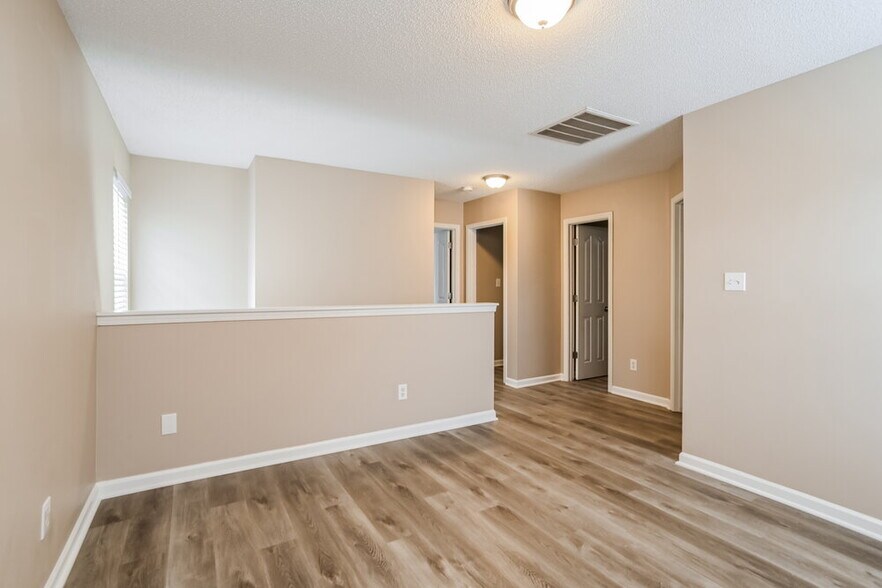 Building Photo - 14920 Jerpoint Abby Dr
