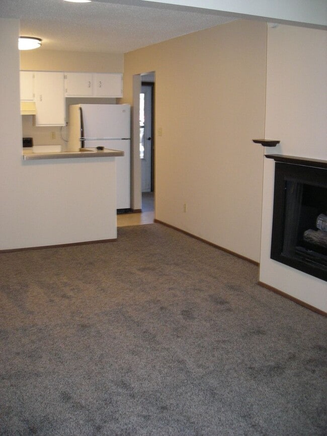 Building Photo - Premier Home Rentals