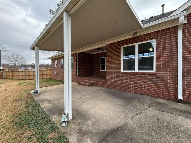 Building Photo - 4603 Brittany Dr