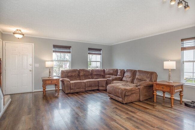 Building Photo - Coming Soon!!! 4 bedroom home in Willow Ru...