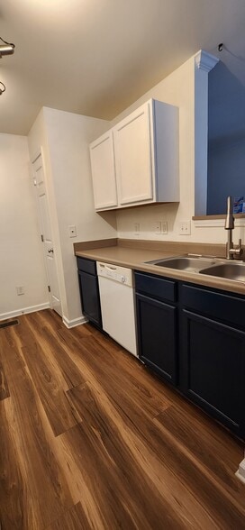 Building Photo - 3635 Warp St