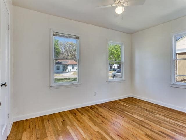 Building Photo - 5433 Thomas Ln