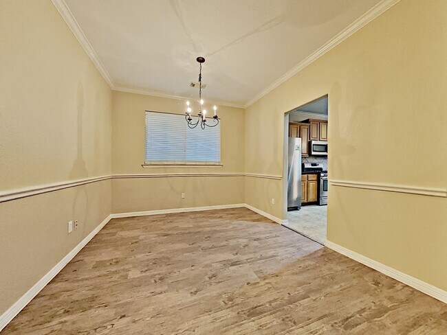 Building Photo - 12923 Tall Spruce Dr