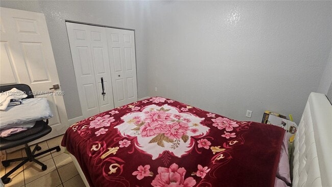 Building Photo - 3520 NE 3rd Dr