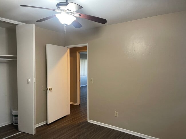 Building Photo - 300 Pacific St