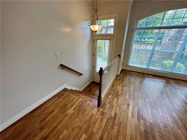 Building Photo - 1615 Rivers Edge Trail NE