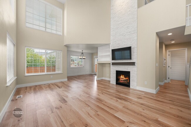 Building Photo - 11519 Discovery Park Dr