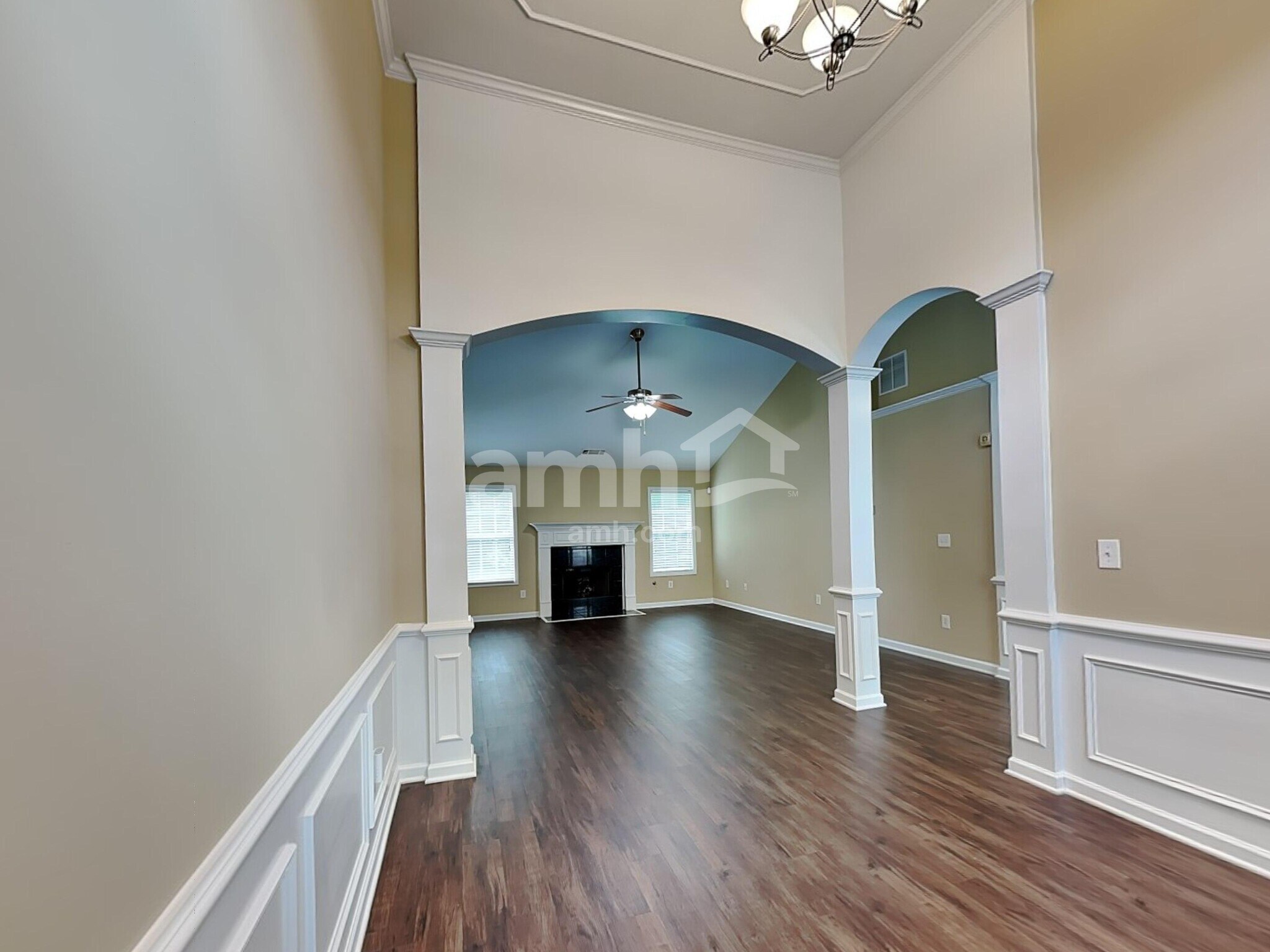 Building Photo - 1351 Tumblerock Ct