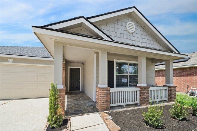 Building Photo - 8310 Hardy Elm St