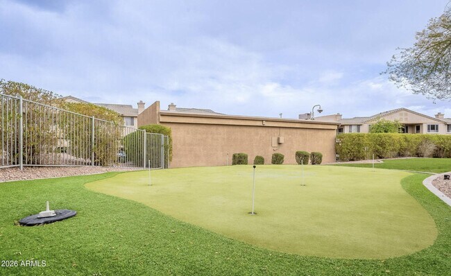 Building Photo - 16013 S Desert Foothills Pkwy