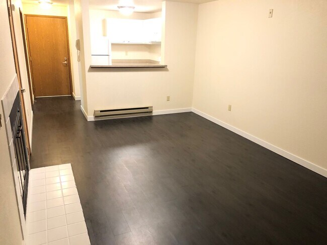 Interior Photo - TWG North