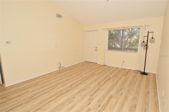 Building Photo - 10265 Gandy Blvd N