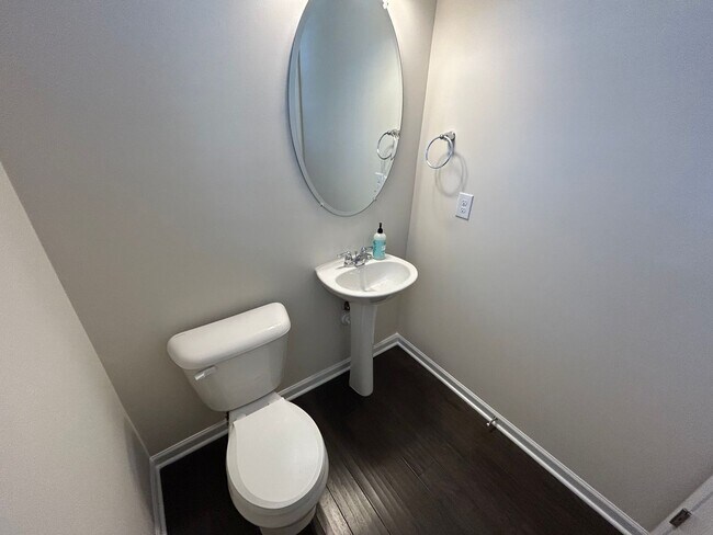 Building Photo - 3 Bed | 2.5 Bath House in Clayton
