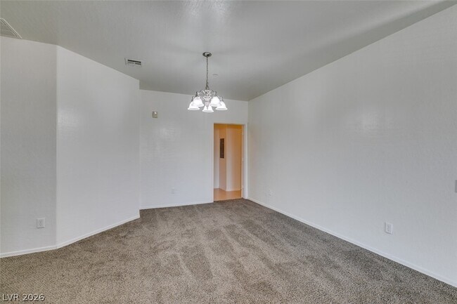 Building Photo - 6868 Sky Pointe Dr