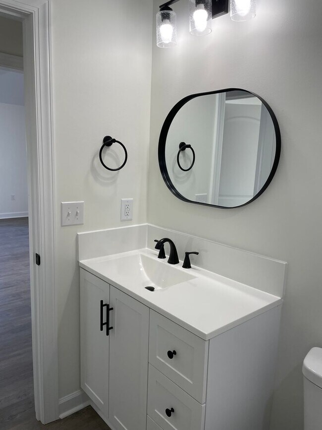 Building Photo - 3 BED, 2 BATH NEWLY CONSTRUCTED HOME