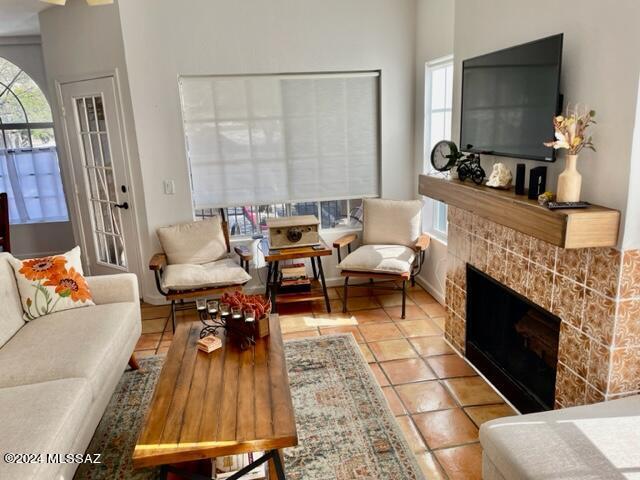 Building Photo - 1500 E Pusch Wilderness Dr