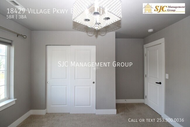 Building Photo - 18429 Village Pkwy E