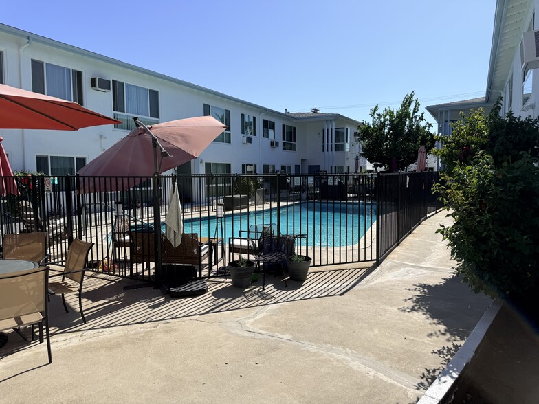 A cool destination on those hot days - 4445 Murietta Ave
